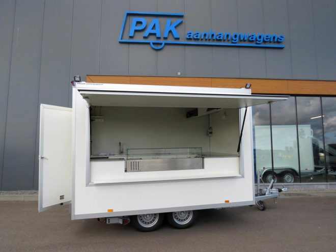 Proline maatwerk verkoopwagen 345x211x230cm 2500kg